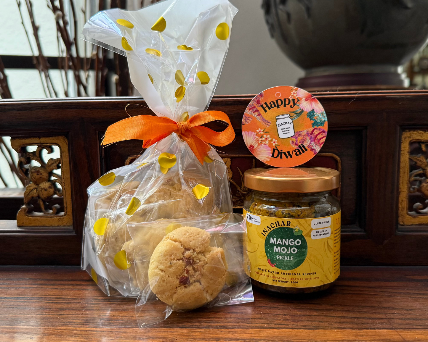 The Little Something Hamper